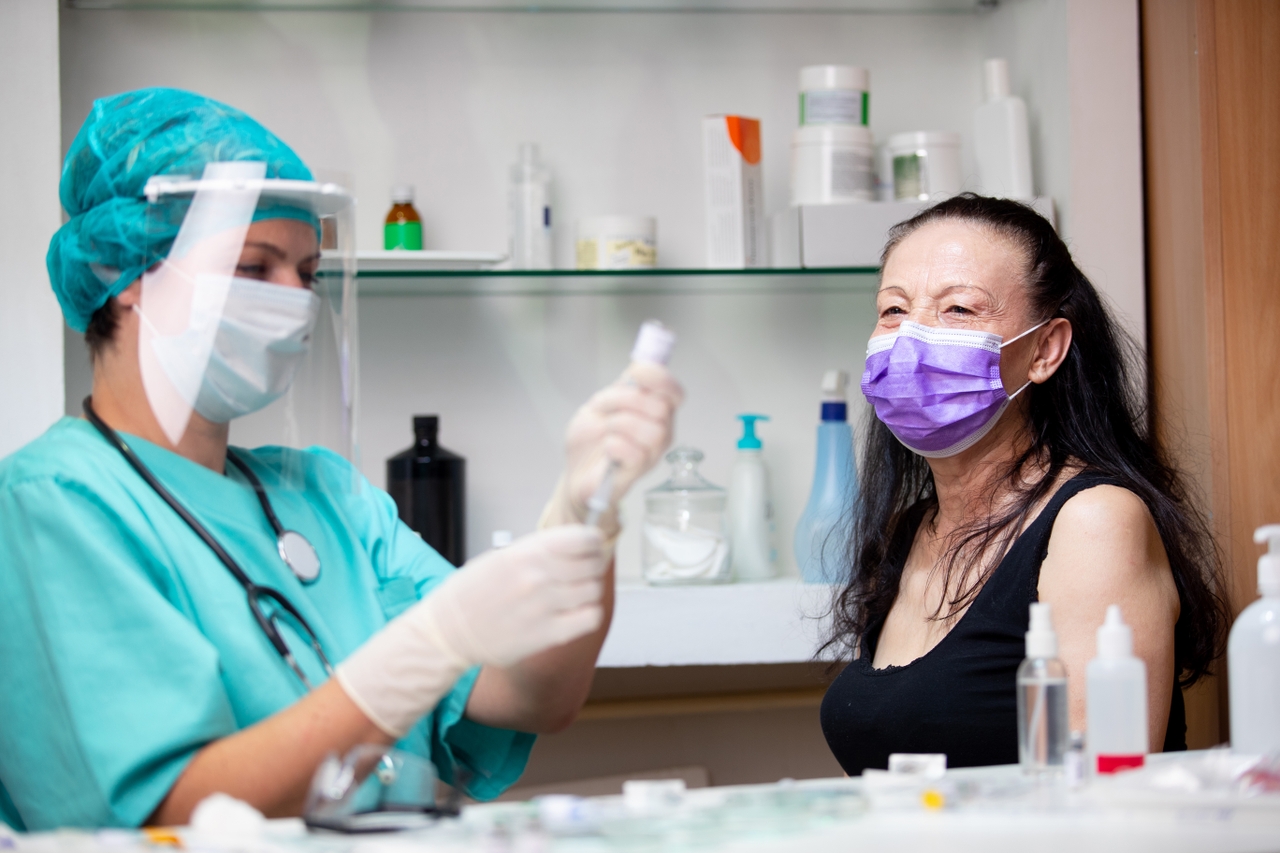 COVID vaccine answers When can we stop wearing masks? Novant Health